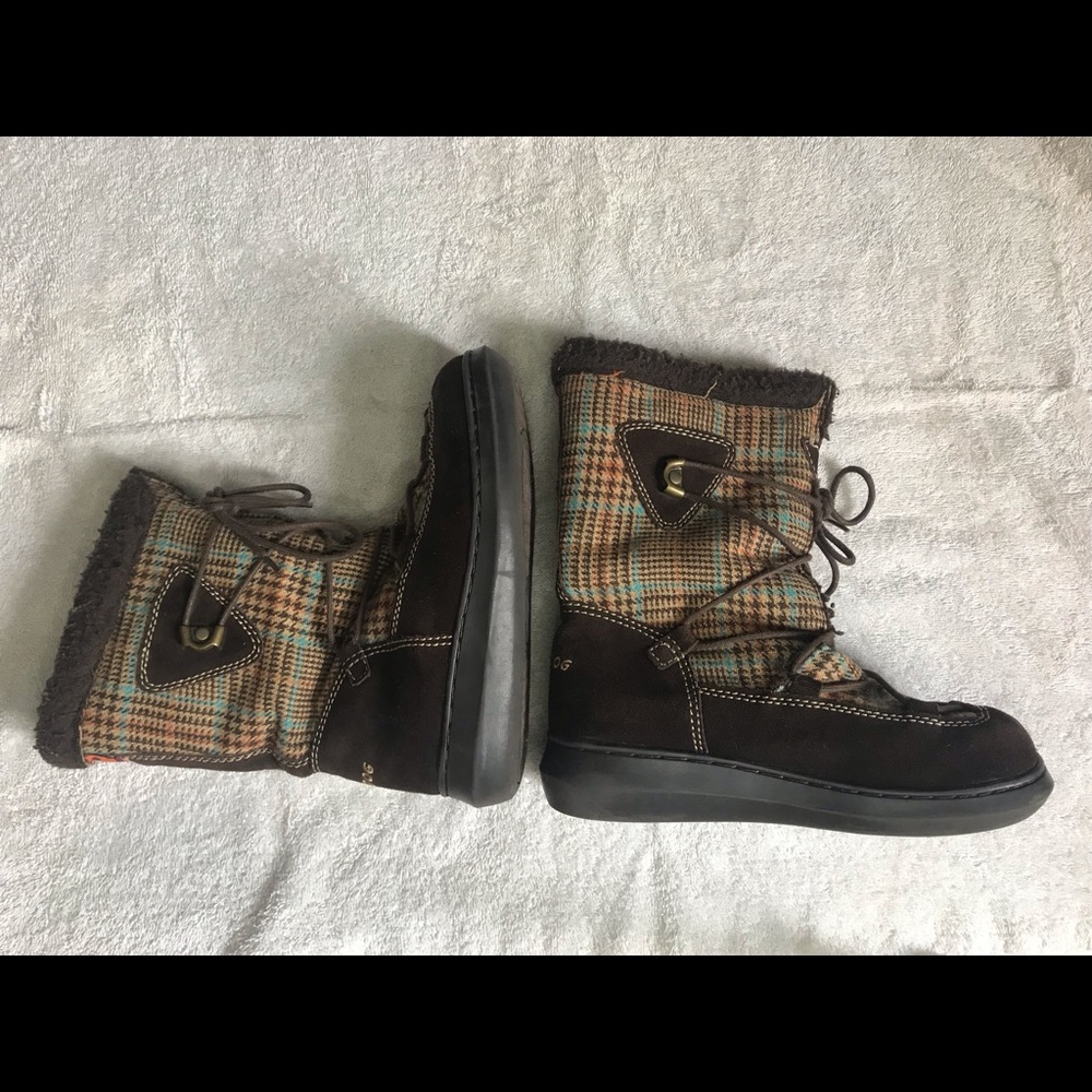 Rocket Dog brown plaid shearling lined winter boot
